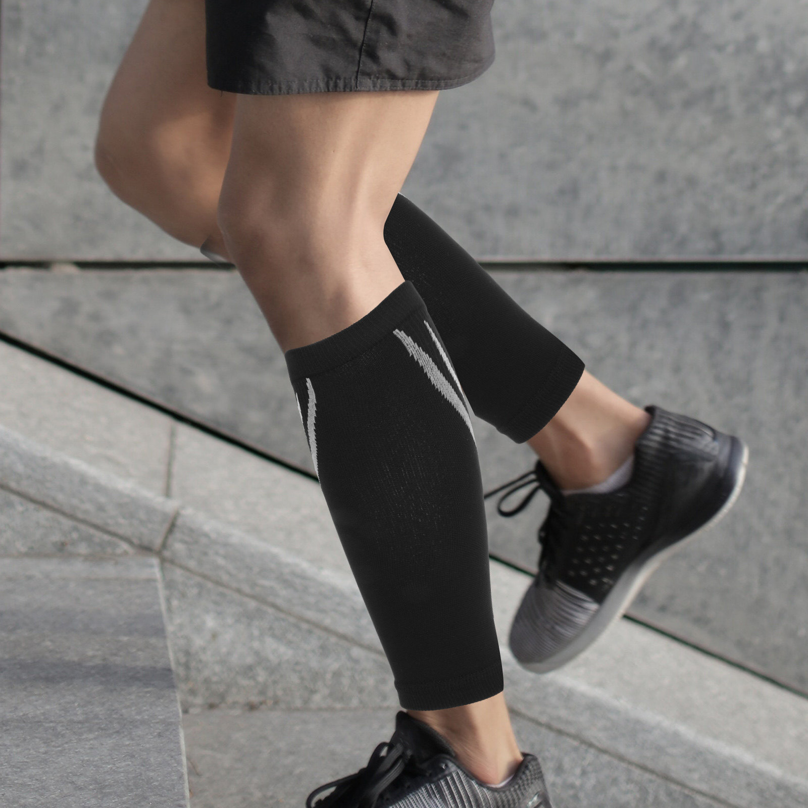 Compression Calf Sleeve - زوج واحد من أكمام ضغط الساق
