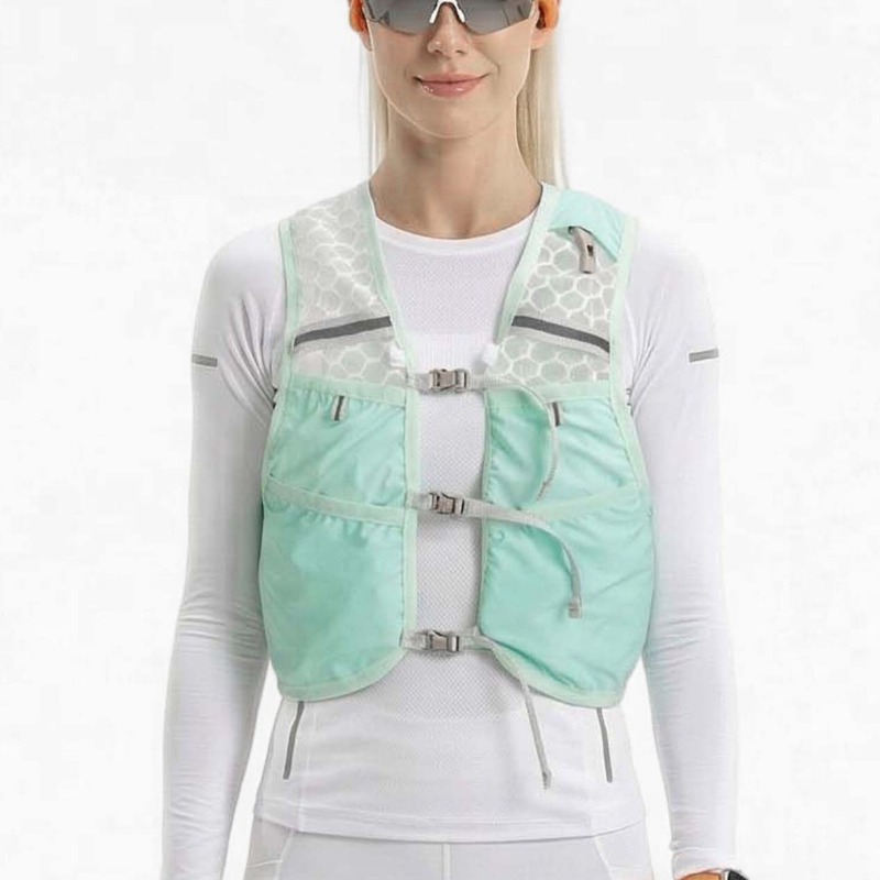 سترة ترطيب للجري مع جيبين للزج - مراجعة Running Gear Hydration وسعره