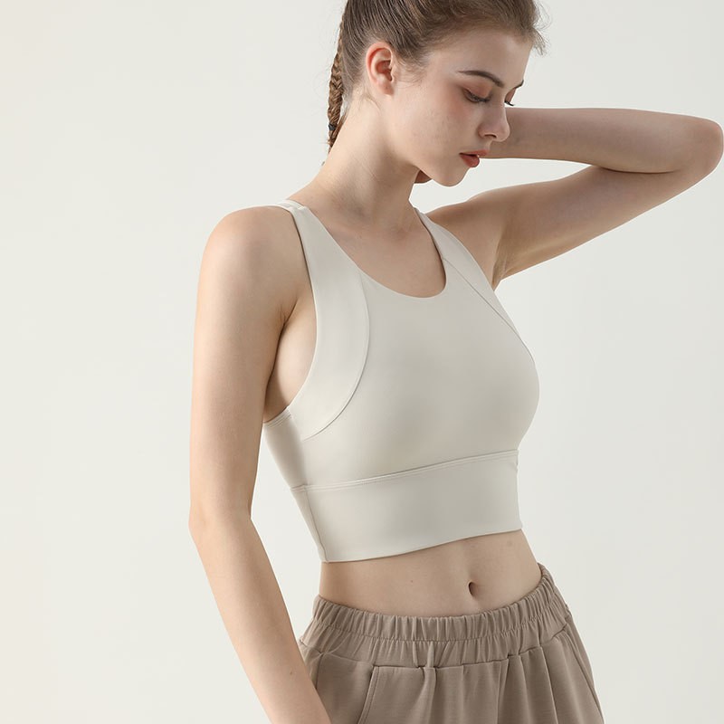 النساء الرياضة الصدرية الأعلى  - مراجعة Running Gear Vest وسعره