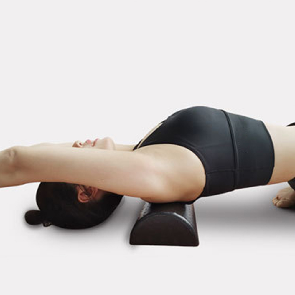 أسطوانة تدليك نصف دائرية لليوغ - مراجعة Muscle Roller Stick وسعره